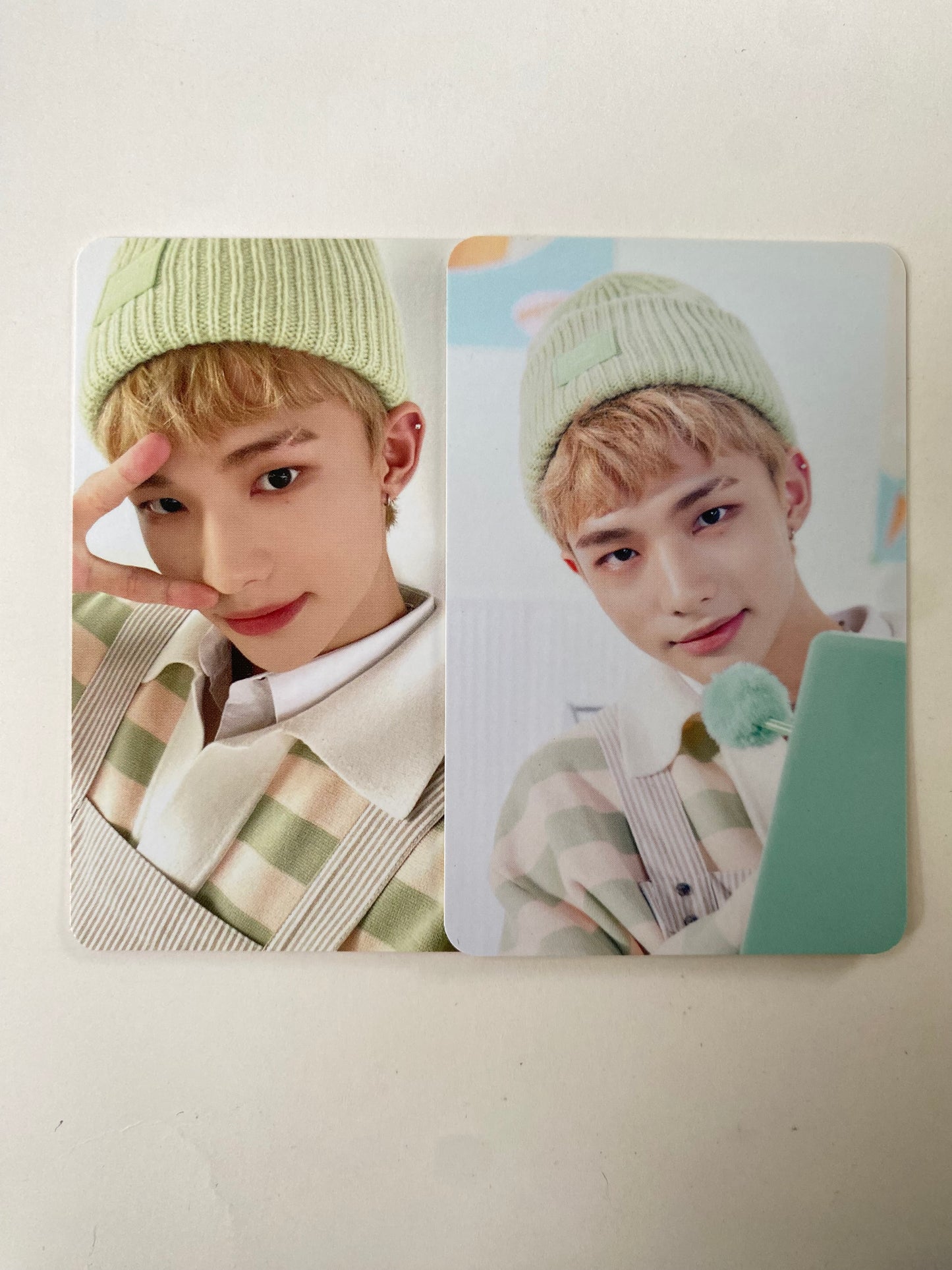 Stray Kids Hyunjin "SKZ's Mini World" Season's Greetings 2023 Photocard Set