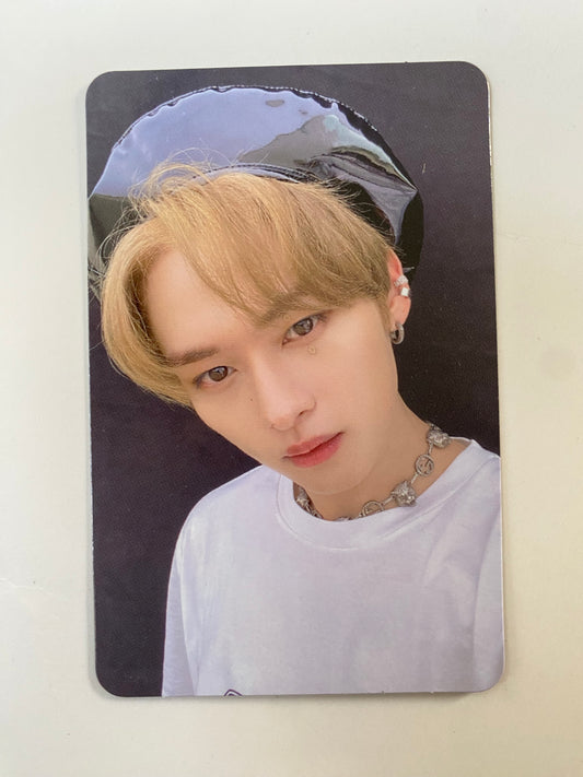 Stray Kids Lee Know "No Easy" ver. A